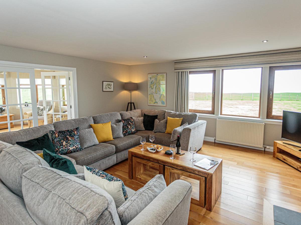 Corsewall Castle Farm Lodges Kirkcolm Екстериор снимка