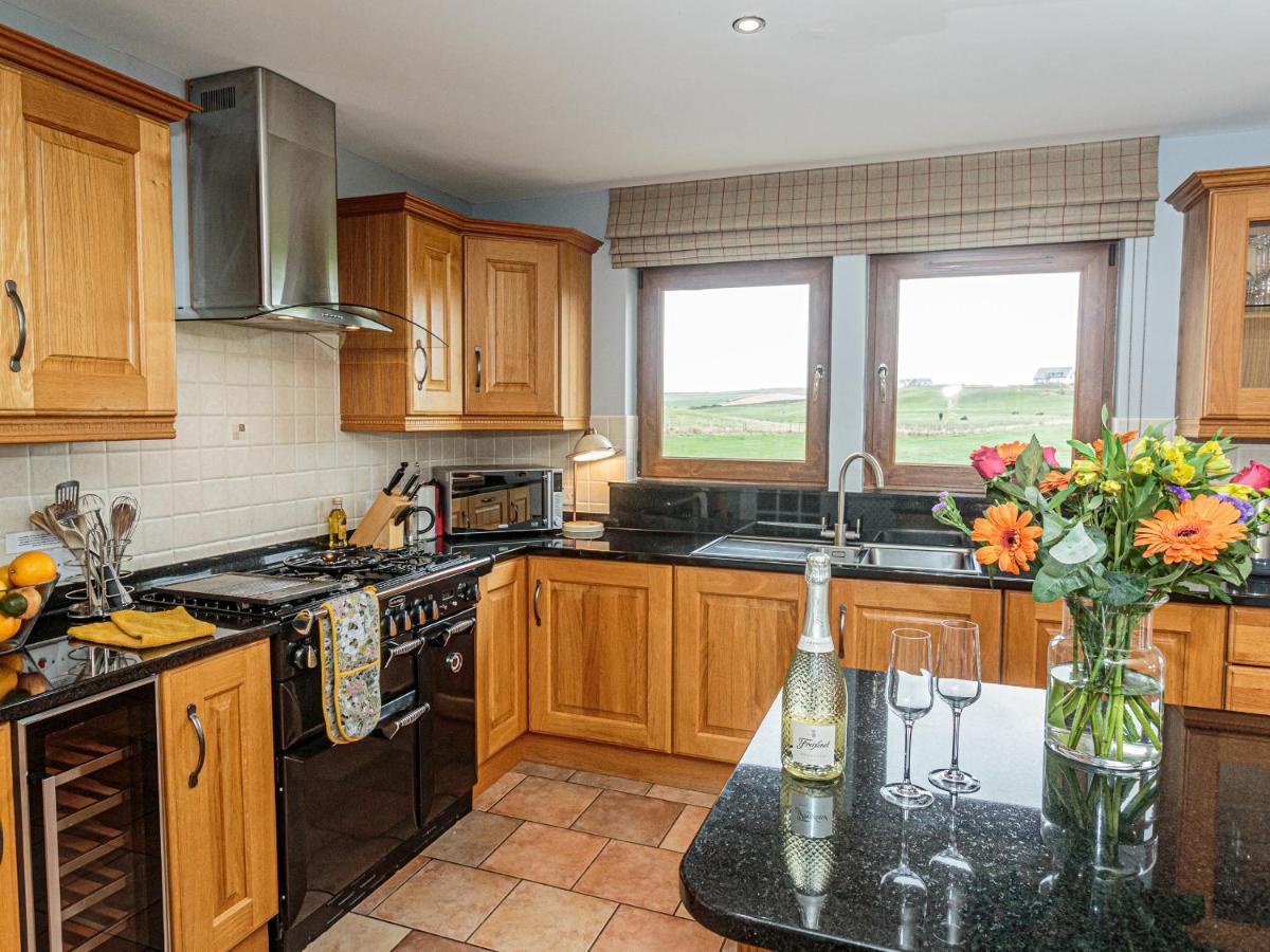 Corsewall Castle Farm Lodges Kirkcolm Екстериор снимка